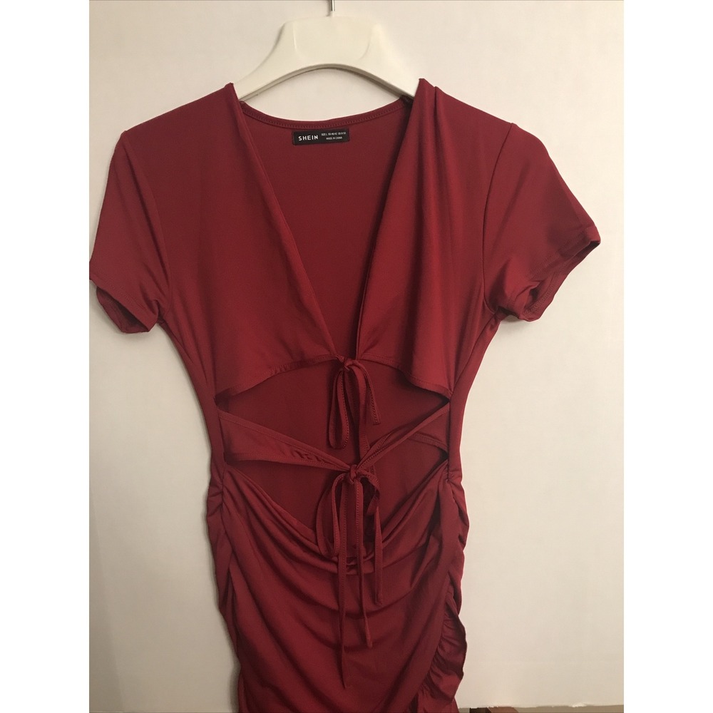 shein dress Medium Burgundy Ruched Sides Ruffle Hem Strappy